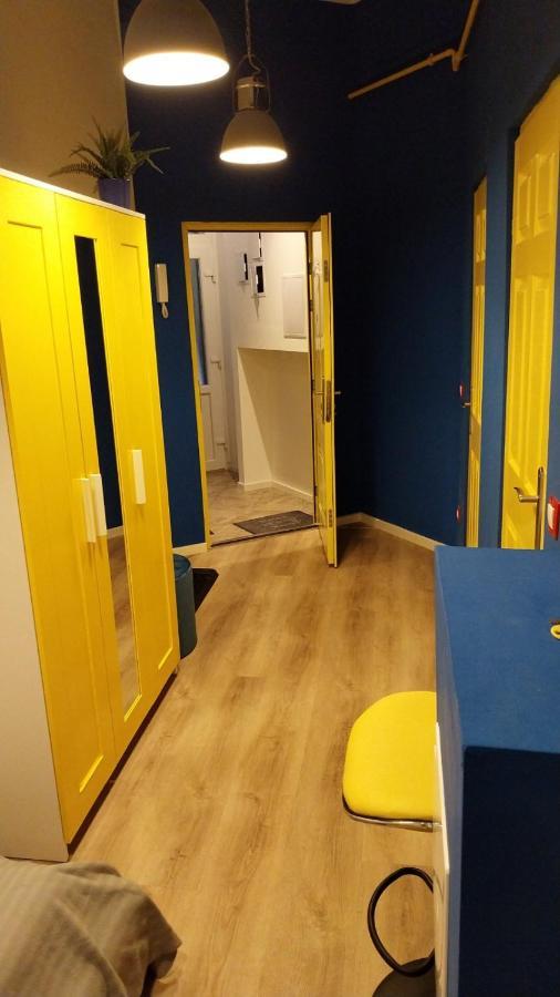 Yellow Blue Apartment Budapest Exterior foto