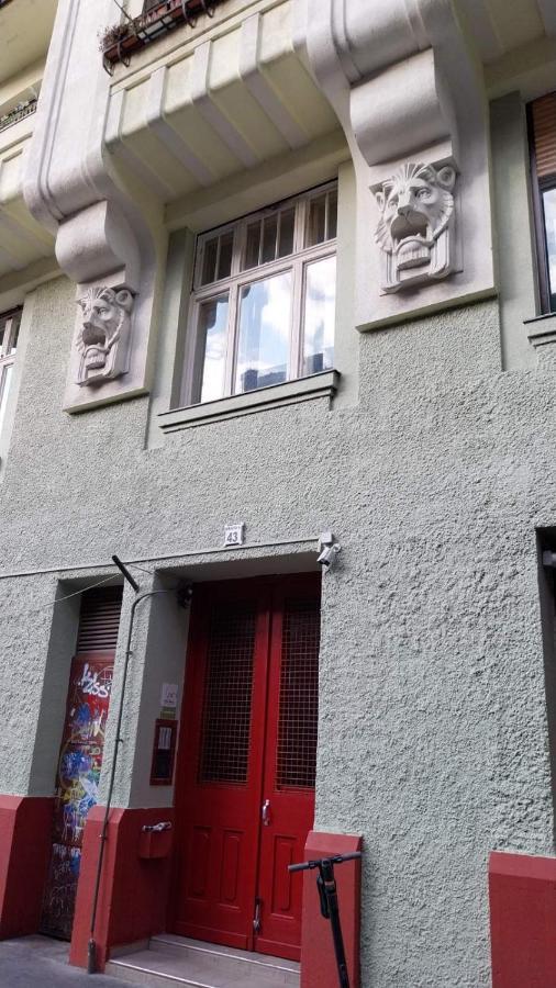 Yellow Blue Apartment Budapest Exterior foto